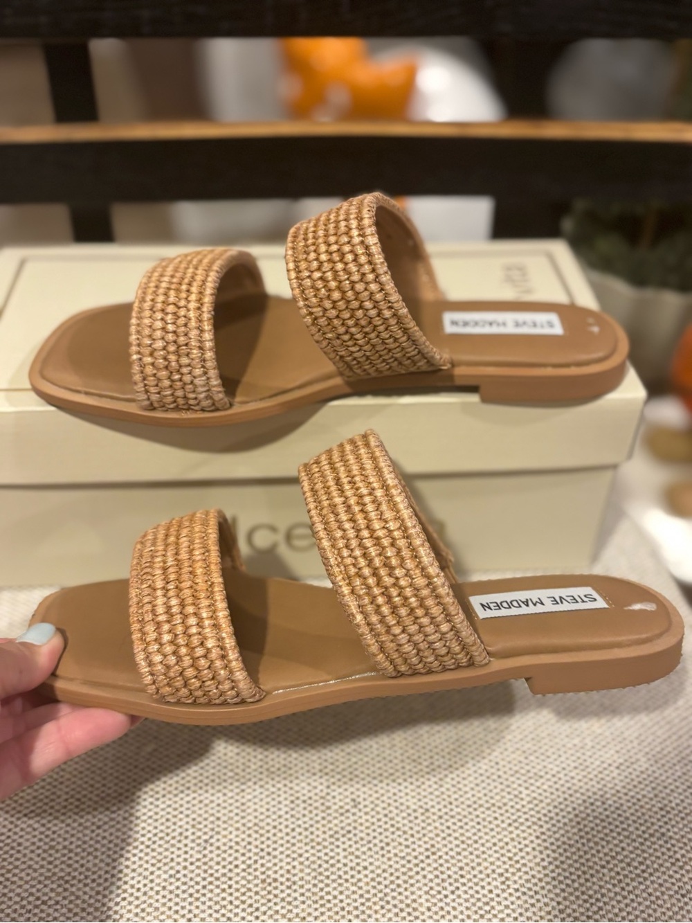 Women's Steve Madden Woven Double-Strap Slide Sandals in Tan - NWOT Size 7.5